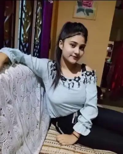 Call Girls Service in Powai